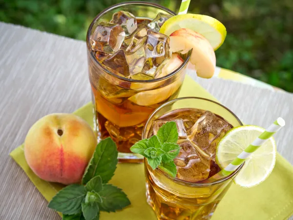 Steeped in Cool: Unearthing the Best Ice Tea Makers of 2023